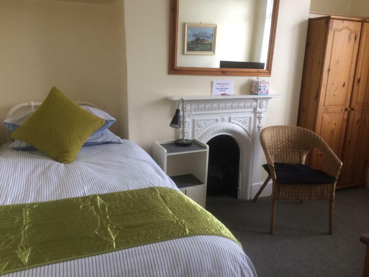 Bay Lodge Aylesbury  Extérieur photo